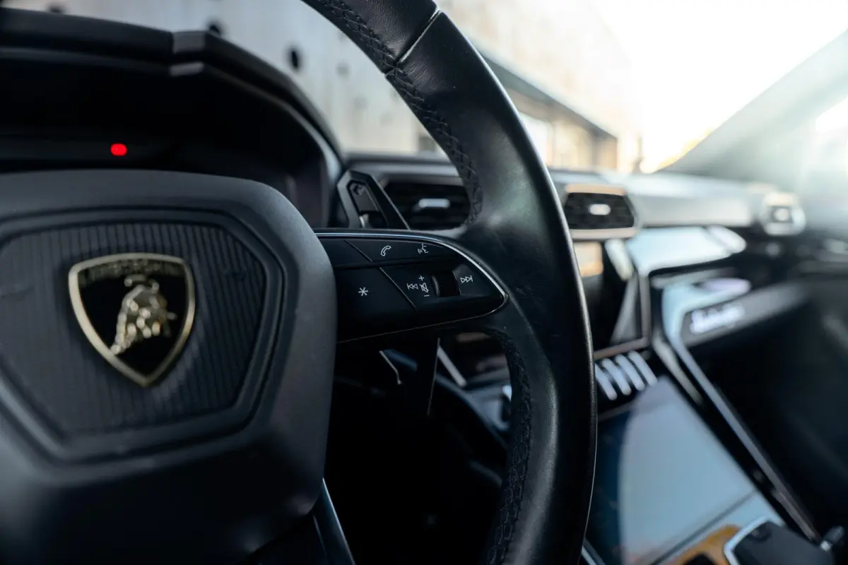 4.0 V8 Graphite Capsule | Novitec Esteso | Widebody | Carbon | B&O | HUD |