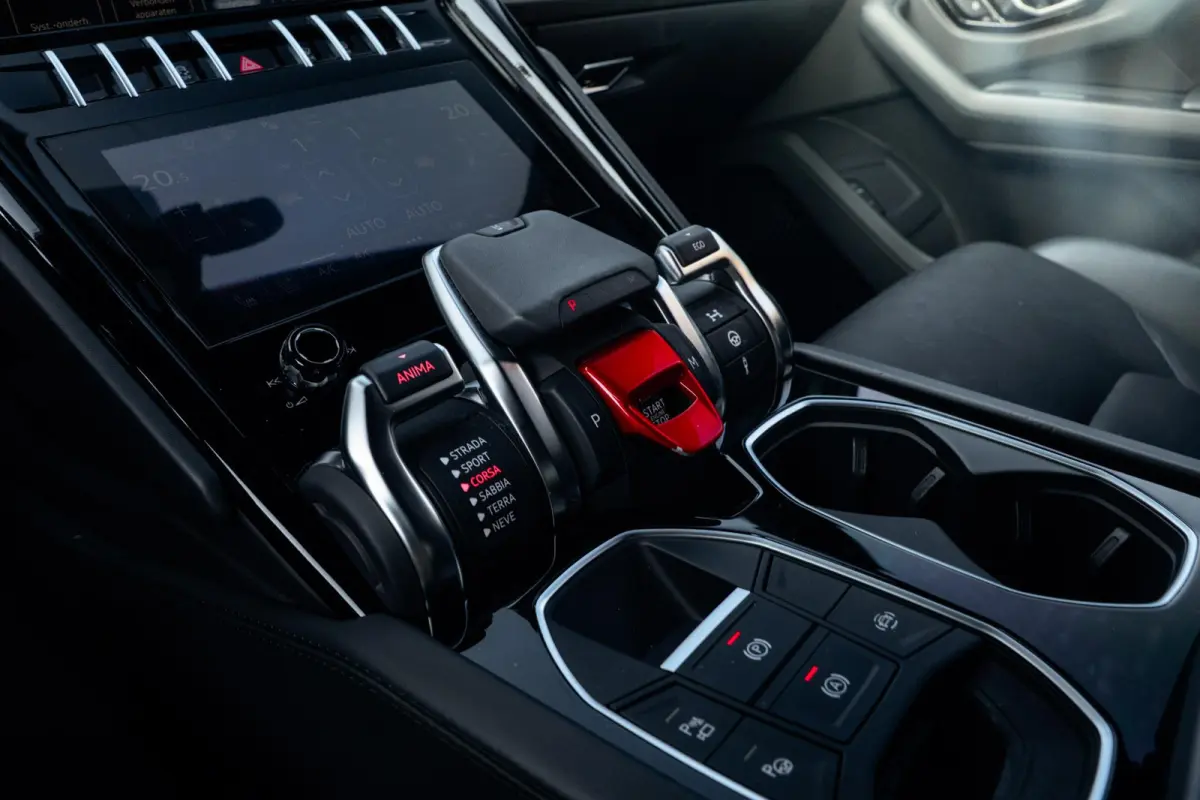 4.0 V8 Graphite Capsule | Novitec Esteso | Widebody | Carbon | B&O | HUD |