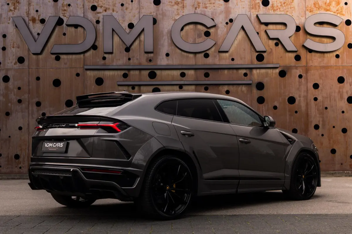 4.0 V8 Graphite Capsule | Novitec Esteso | Widebody | Carbon | B&O | HUD |
