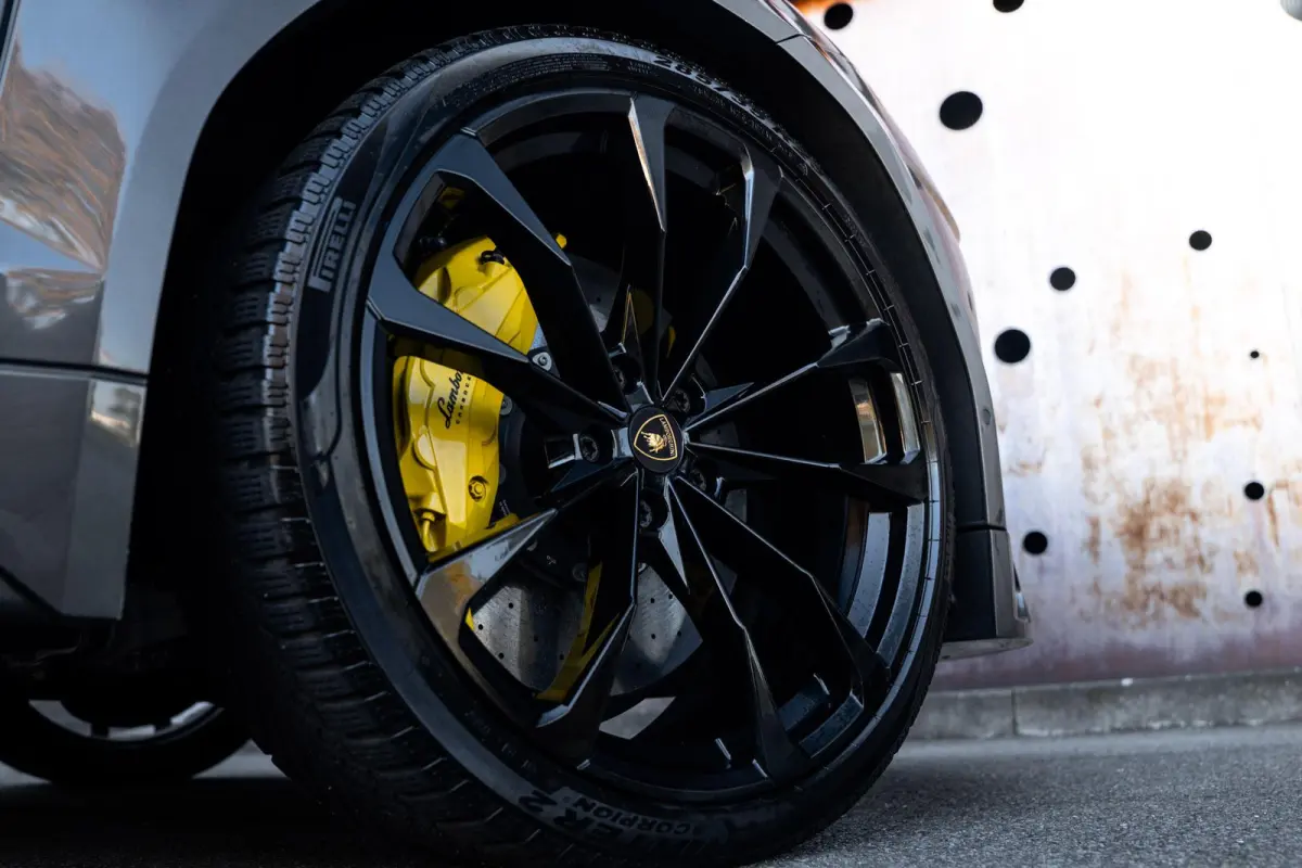 4.0 V8 Graphite Capsule | Novitec Esteso | Widebody | Carbon | B&O | HUD |