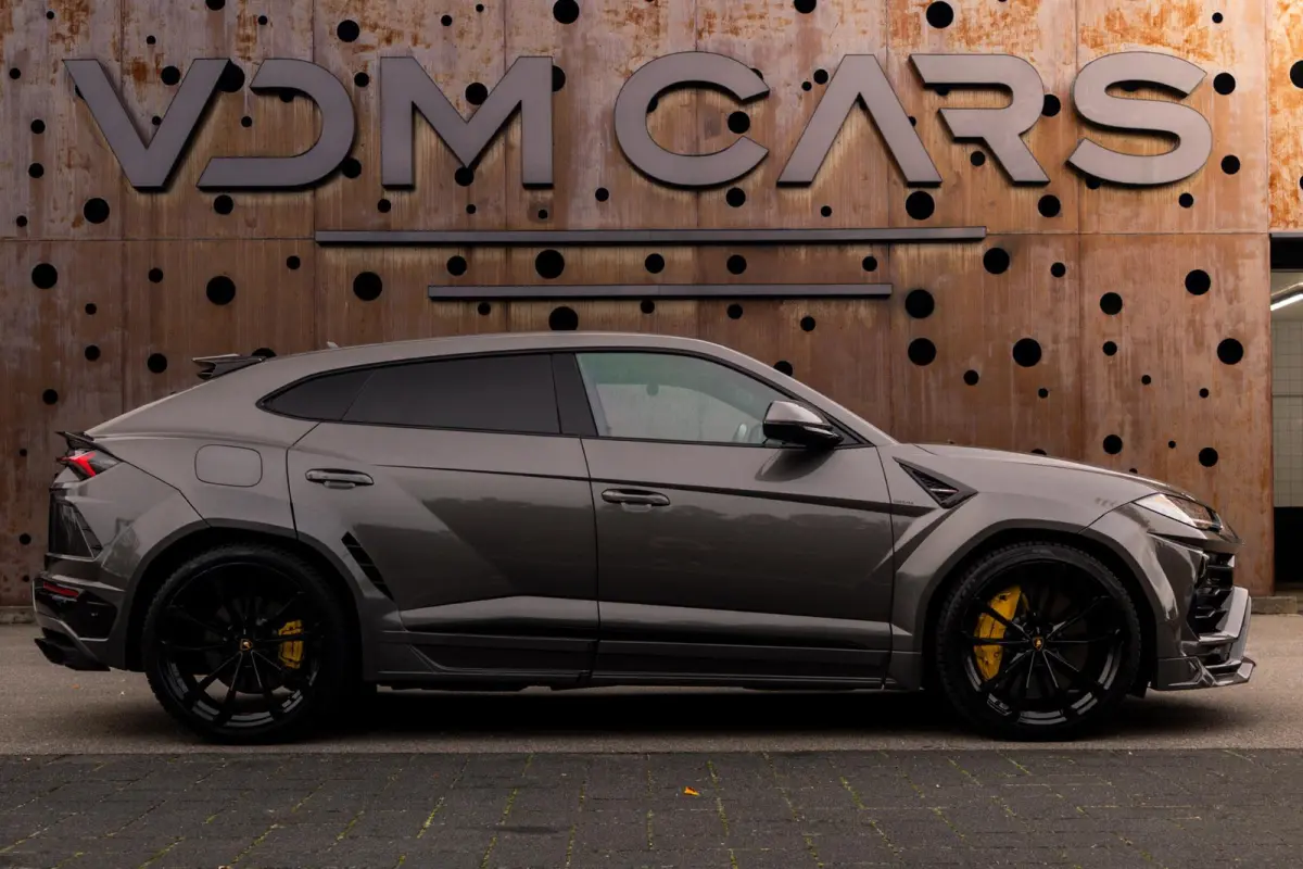 4.0 V8 Graphite Capsule | Novitec Esteso | Widebody | Carbon | B&O | HUD |