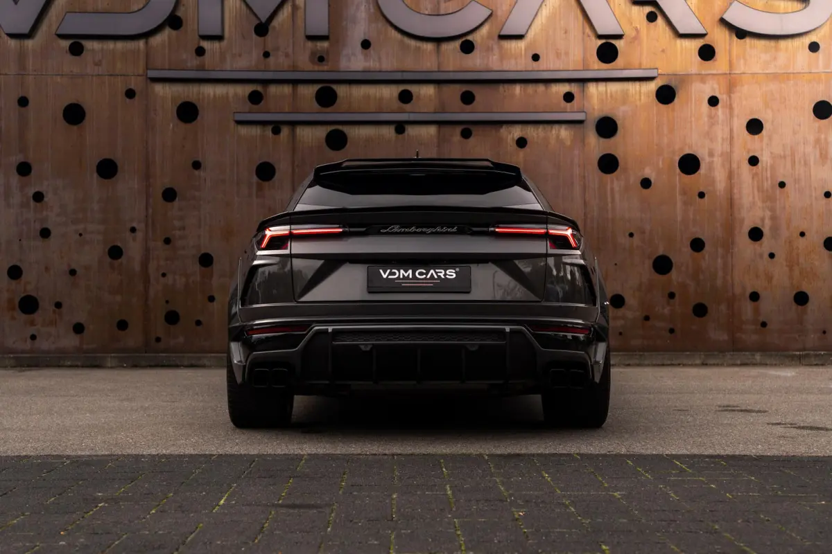 4.0 V8 Graphite Capsule | Novitec Esteso | Widebody | Carbon | B&O | HUD |