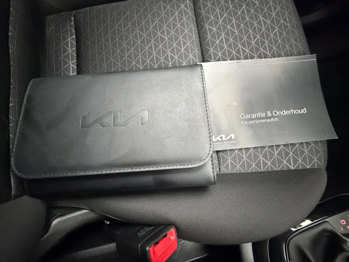 1.0 DPi DynamicPlusLine | 1E EIGENAAR | LAGE KM-STAND | FABRIEKSGARANTIE | APPLE CARPLAY/ ANDROID AUTO | NAVI | CAMERA | LMV | GETINTE RAMEN | ETC…
