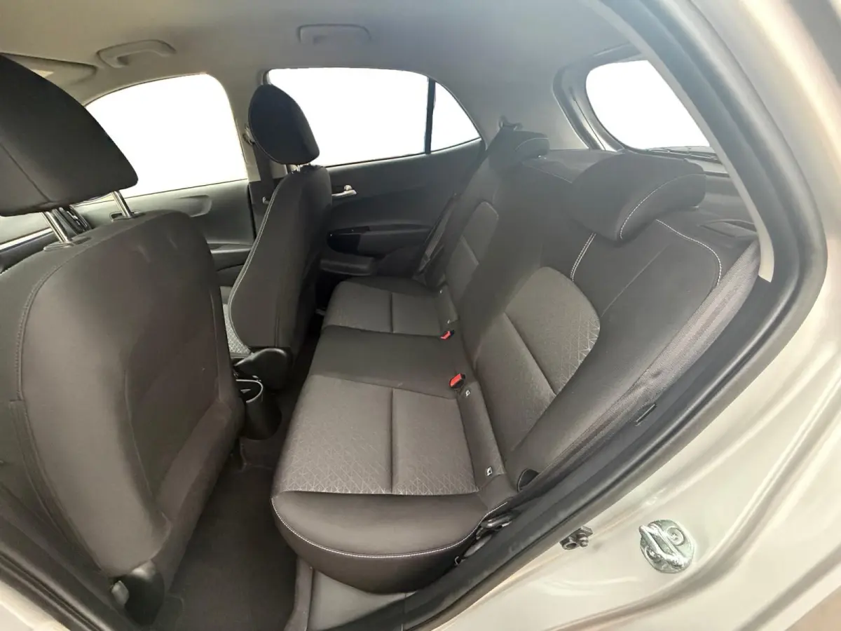 1.0 DPi DynamicPlusLine | 1E EIGENAAR | LAGE KM-STAND | FABRIEKSGARANTIE | APPLE CARPLAY/ ANDROID AUTO | NAVI | CAMERA | LMV | GETINTE RAMEN | ETC…
