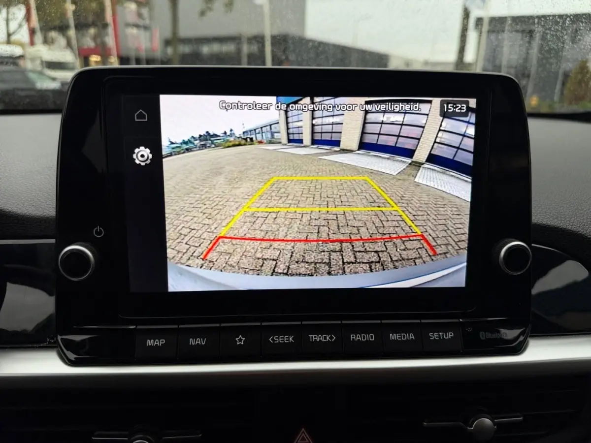 1.0 DPi DynamicPlusLine | 1E EIGENAAR | LAGE KM-STAND | FABRIEKSGARANTIE | APPLE CARPLAY/ ANDROID AUTO | NAVI | CAMERA | LMV | GETINTE RAMEN | ETC…