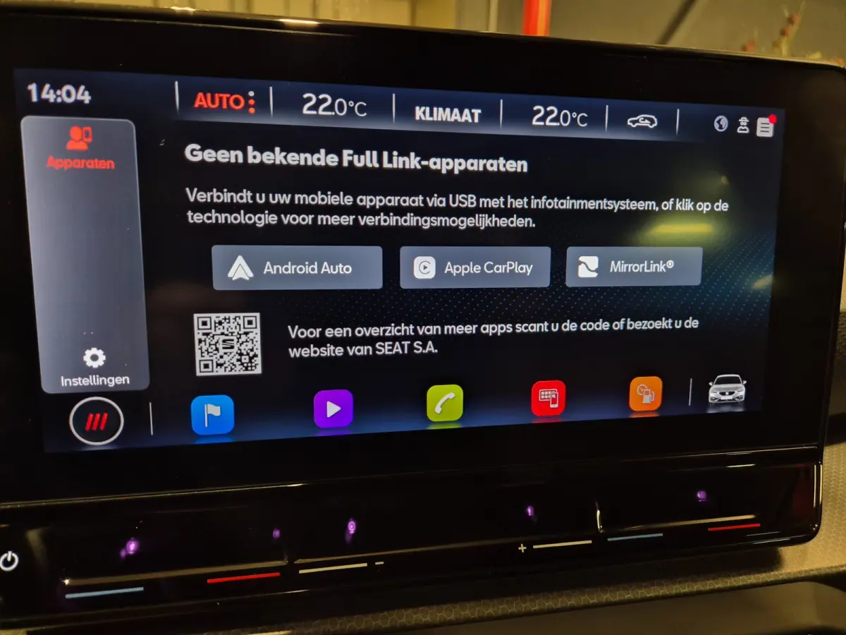 1.0 eTSI Style Business Intense - Navi - Adapt Cruise - Camera - LED - Incl BTW