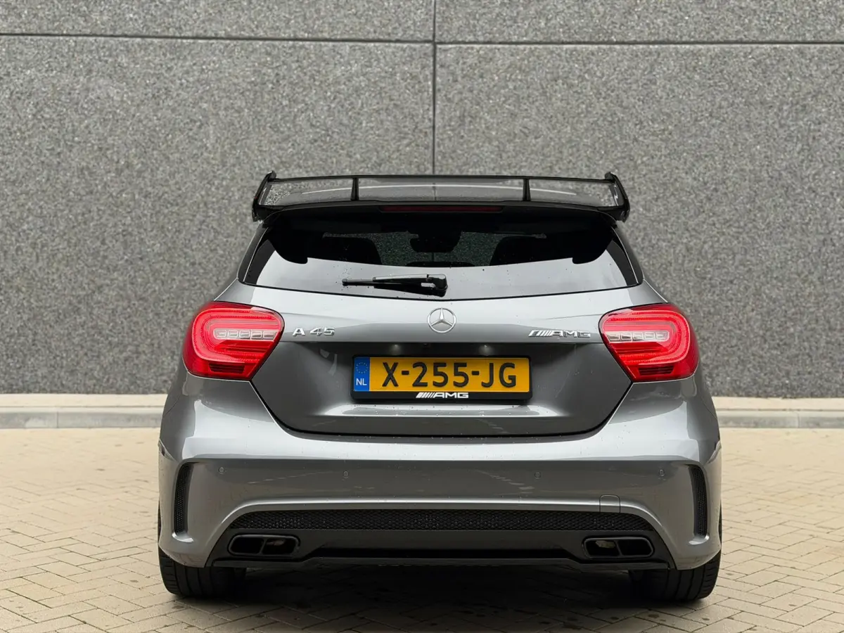AMG 45 4MATIC Edition 1 (SCHAALSTOELEN, PANO, H&K, CAMERA, EERSTE LAK, DEALER ONDH, AEROPAKKET, ELEKT STOE)