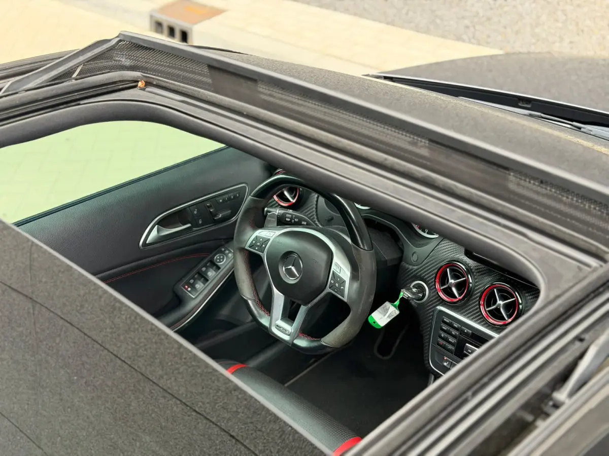 AMG 45 4MATIC Edition 1 (SCHAALSTOELEN, PANO, H&K, CAMERA, EERSTE LAK, DEALER ONDH, AEROPAKKET, ELEKT STOE)