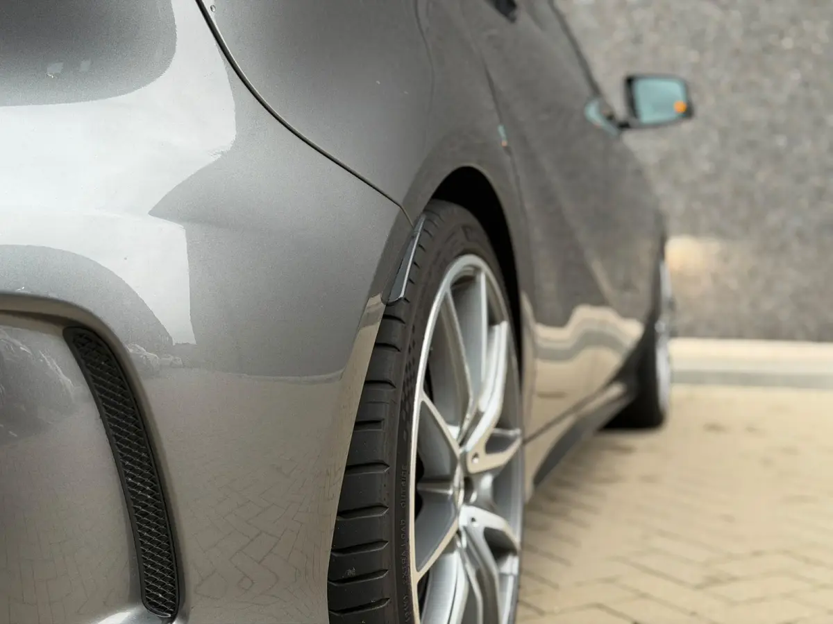 AMG 45 4MATIC Edition 1 (SCHAALSTOELEN, PANO, H&K, CAMERA, EERSTE LAK, DEALER ONDH, AEROPAKKET, ELEKT STOE)