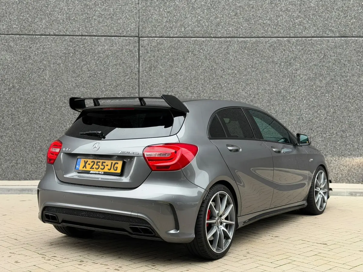 AMG 45 4MATIC Edition 1 (SCHAALSTOELEN, PANO, H&K, CAMERA, EERSTE LAK, DEALER ONDH, AEROPAKKET, ELEKT STOE)