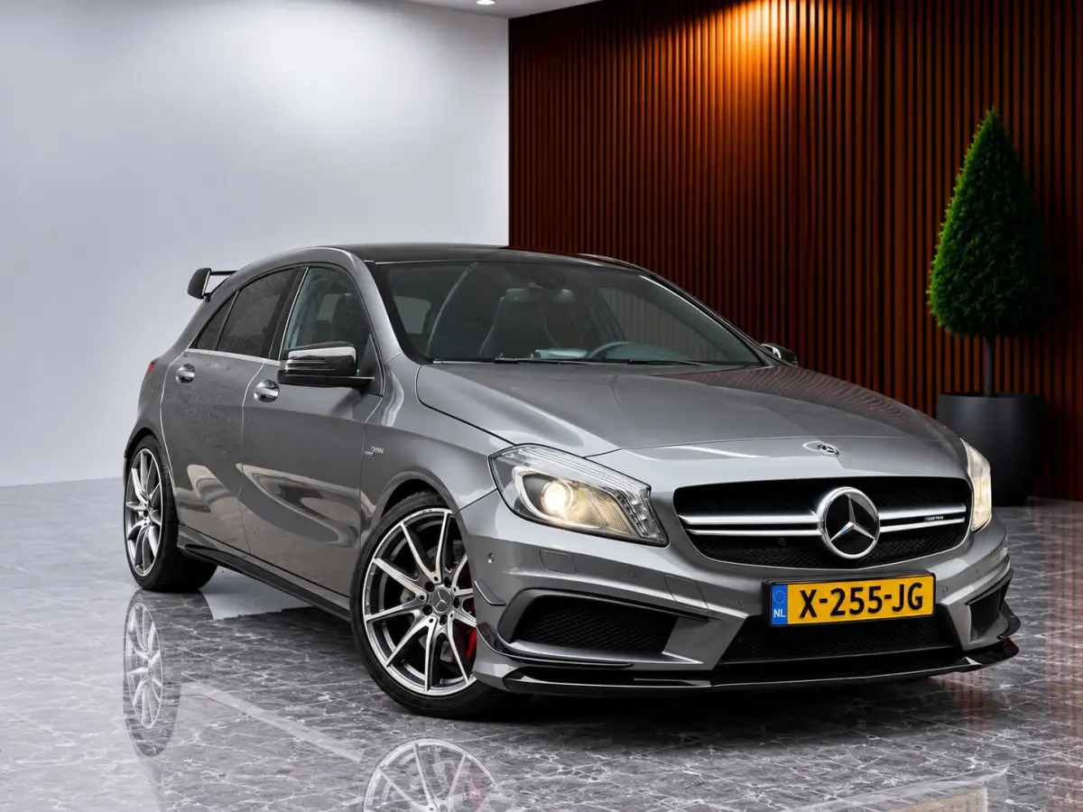 AMG 45 4MATIC Edition 1 (SCHAALSTOELEN, PANO, H&K, CAMERA, EERSTE LAK, DEALER ONDH, AEROPAKKET, ELEKT STOE)