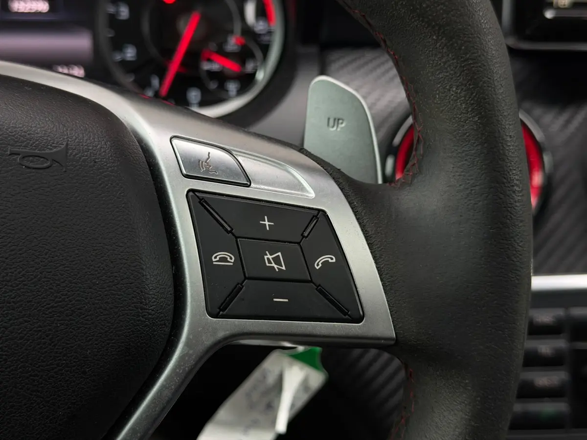 AMG 45 4MATIC Edition 1 (SCHAALSTOELEN, PANO, H&K, CAMERA, EERSTE LAK, DEALER ONDH, AEROPAKKET, ELEKT STOE)
