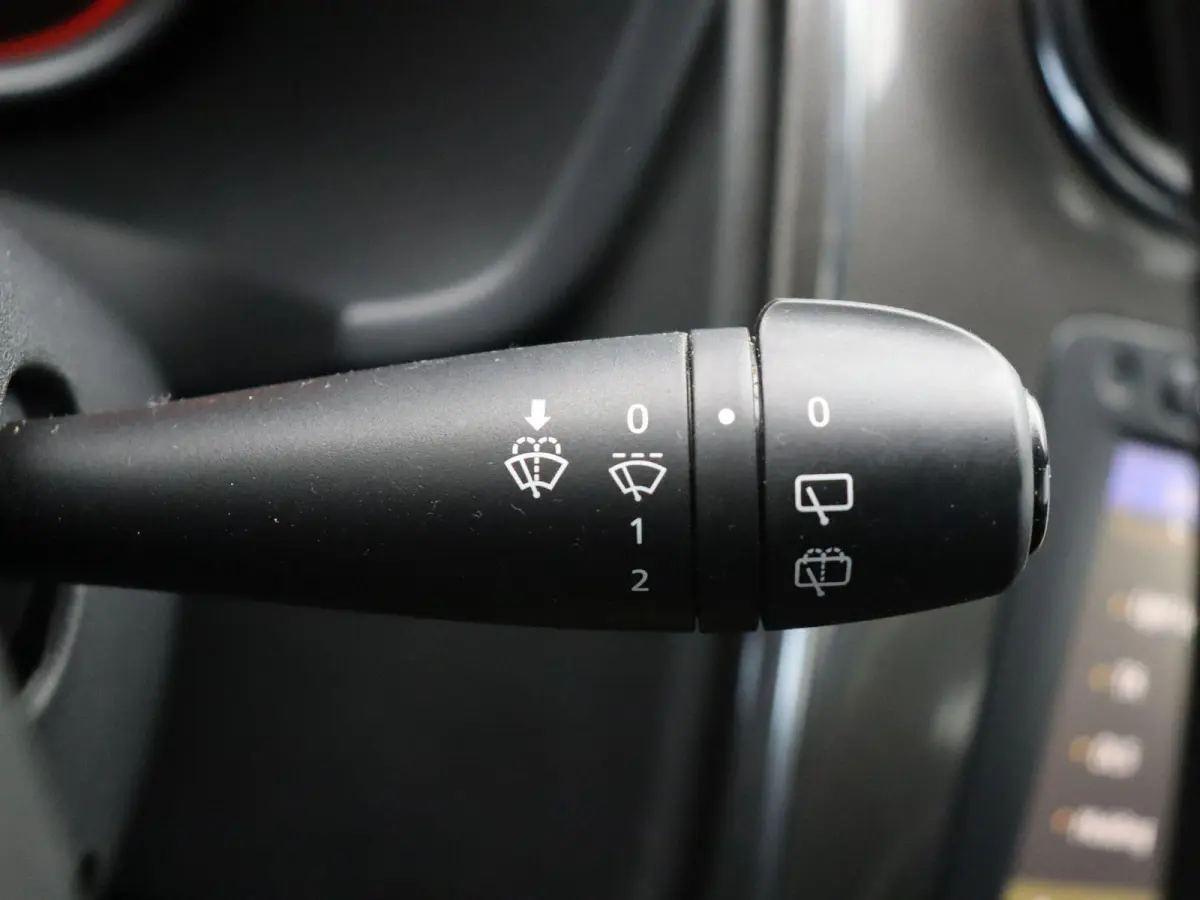 0.9 TCe Laureate | Trekhaak | Cruise Control | Navigatie | Airco |