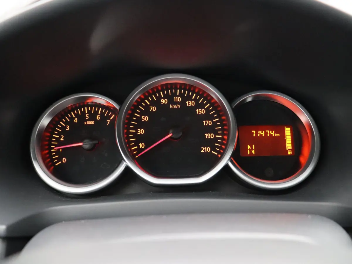 0.9 TCe Laureate | Trekhaak | Cruise Control | Navigatie | Airco |