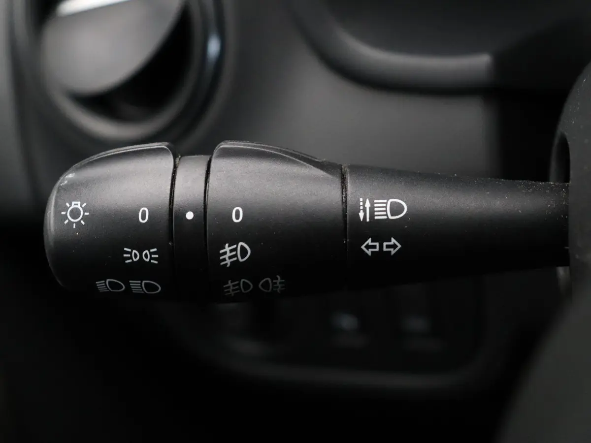 0.9 TCe Laureate | Trekhaak | Cruise Control | Navigatie | Airco |