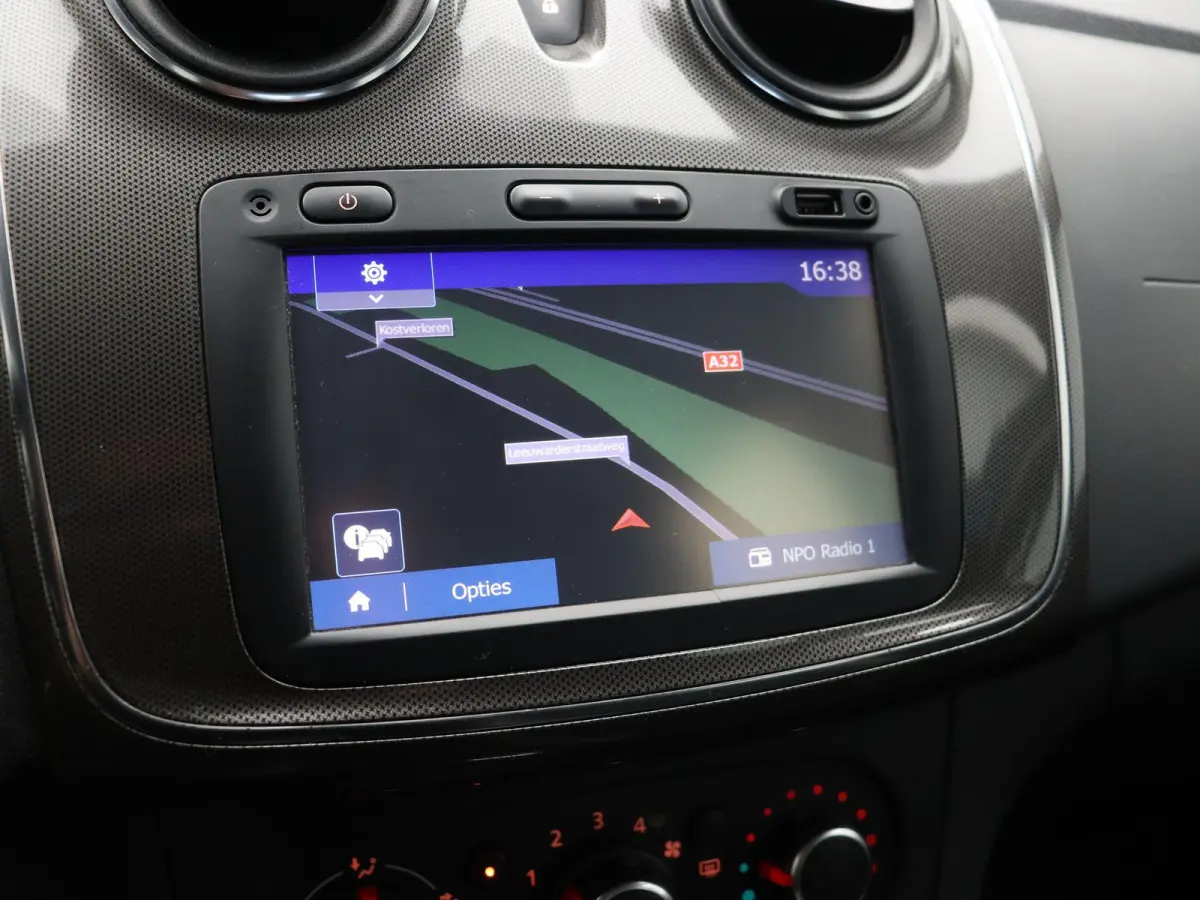0.9 TCe Laureate | Trekhaak | Cruise Control | Navigatie | Airco |