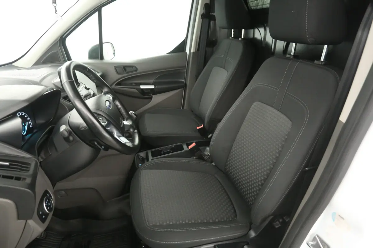 L2 | Airco | Cruise | Camera | Carplay | Trekhaak | Navi | Parkeersens.