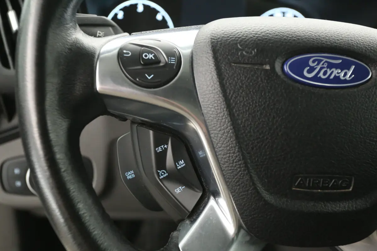 L2 | Airco | Cruise | Camera | Carplay | Trekhaak | Navi | Parkeersens.