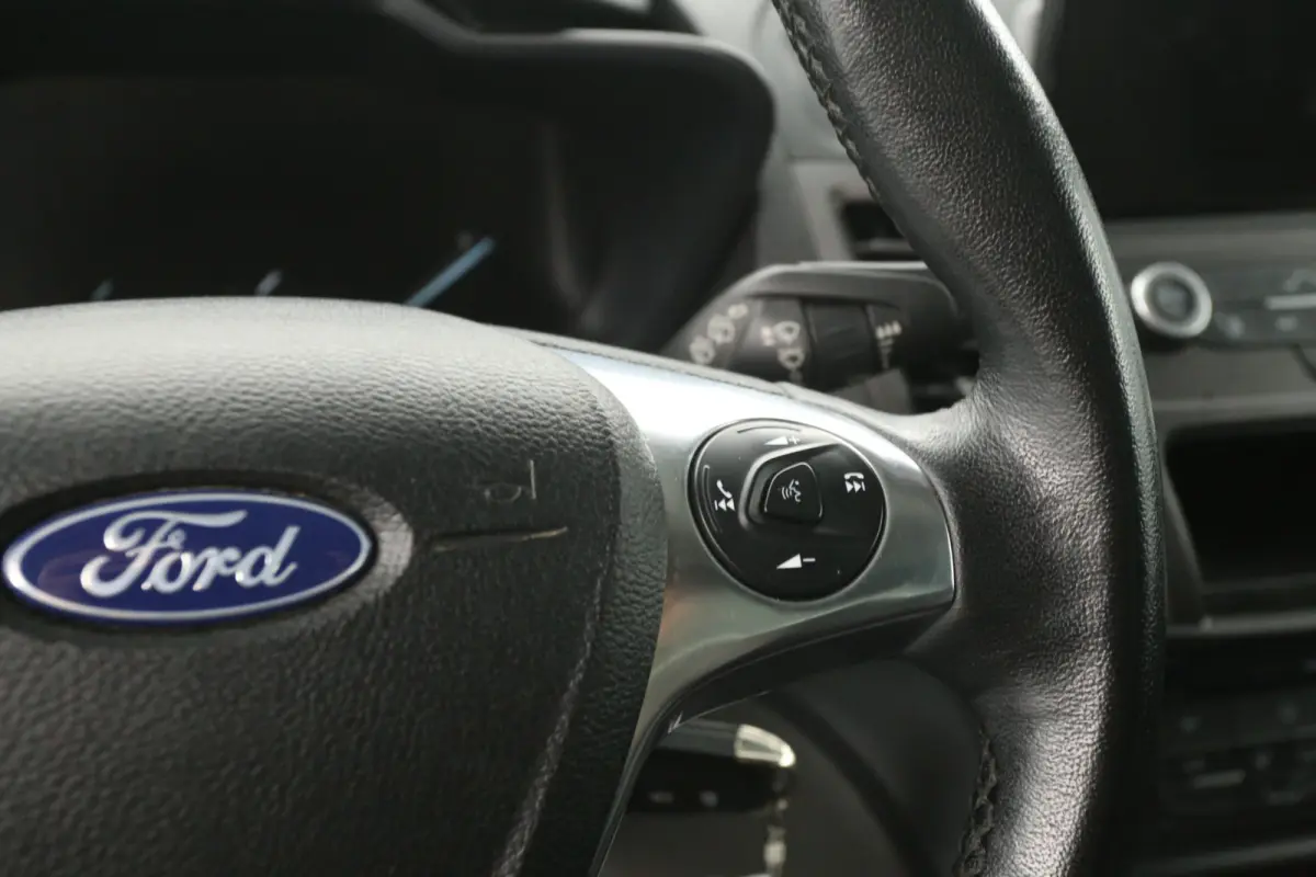 L2 | Airco | Cruise | Camera | Carplay | Trekhaak | Navi | Parkeersens.