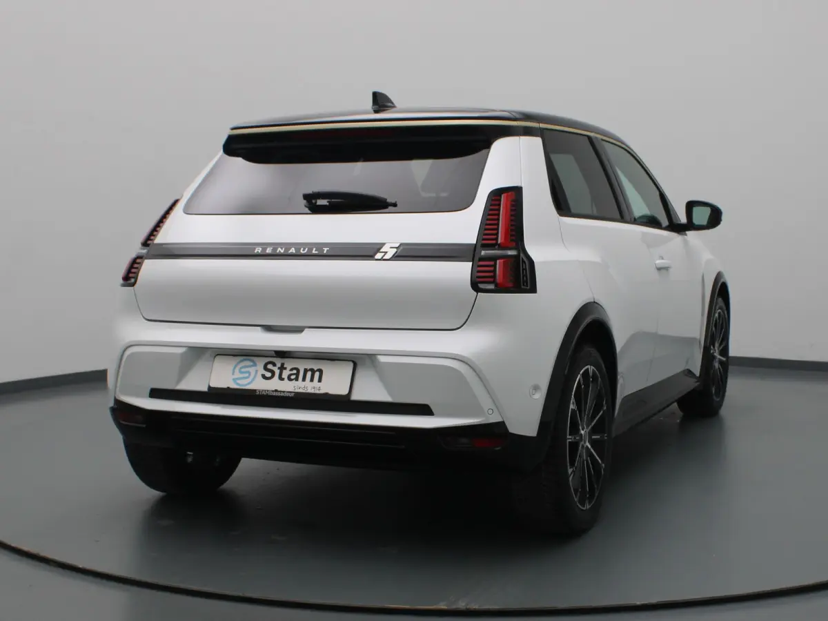 comfort range iconic cinq 52 kWh Harman Kardon | Stoel-/stuurverw.