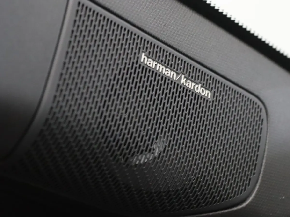 comfort range iconic cinq 52 kWh Harman Kardon | Stoel-/stuurverw.
