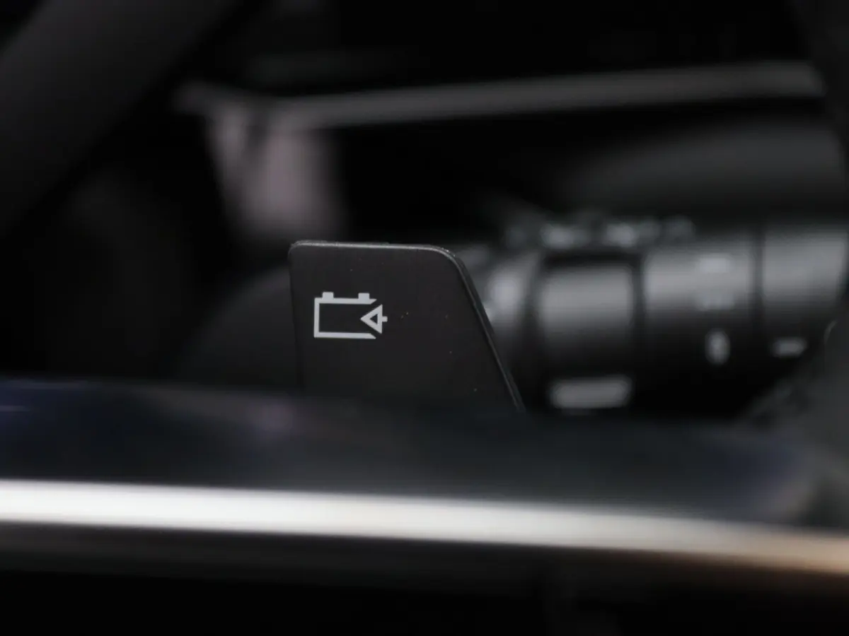 comfort range iconic cinq 52 kWh Harman Kardon | Stoel-/stuurverw.
