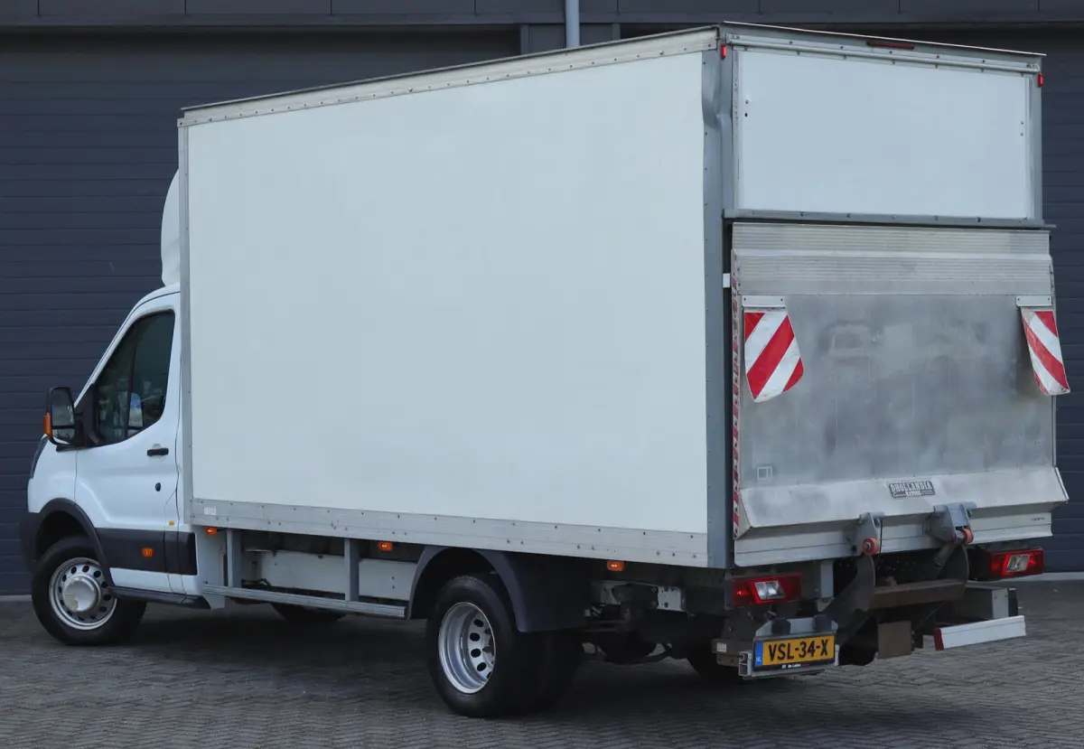 350 2.0 TDCI L4H1 Ambiente