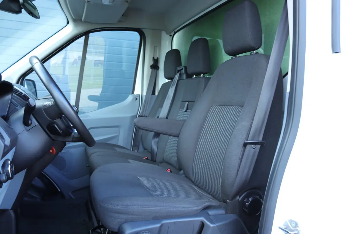 350 2.0 TDCI L4H1 Ambiente