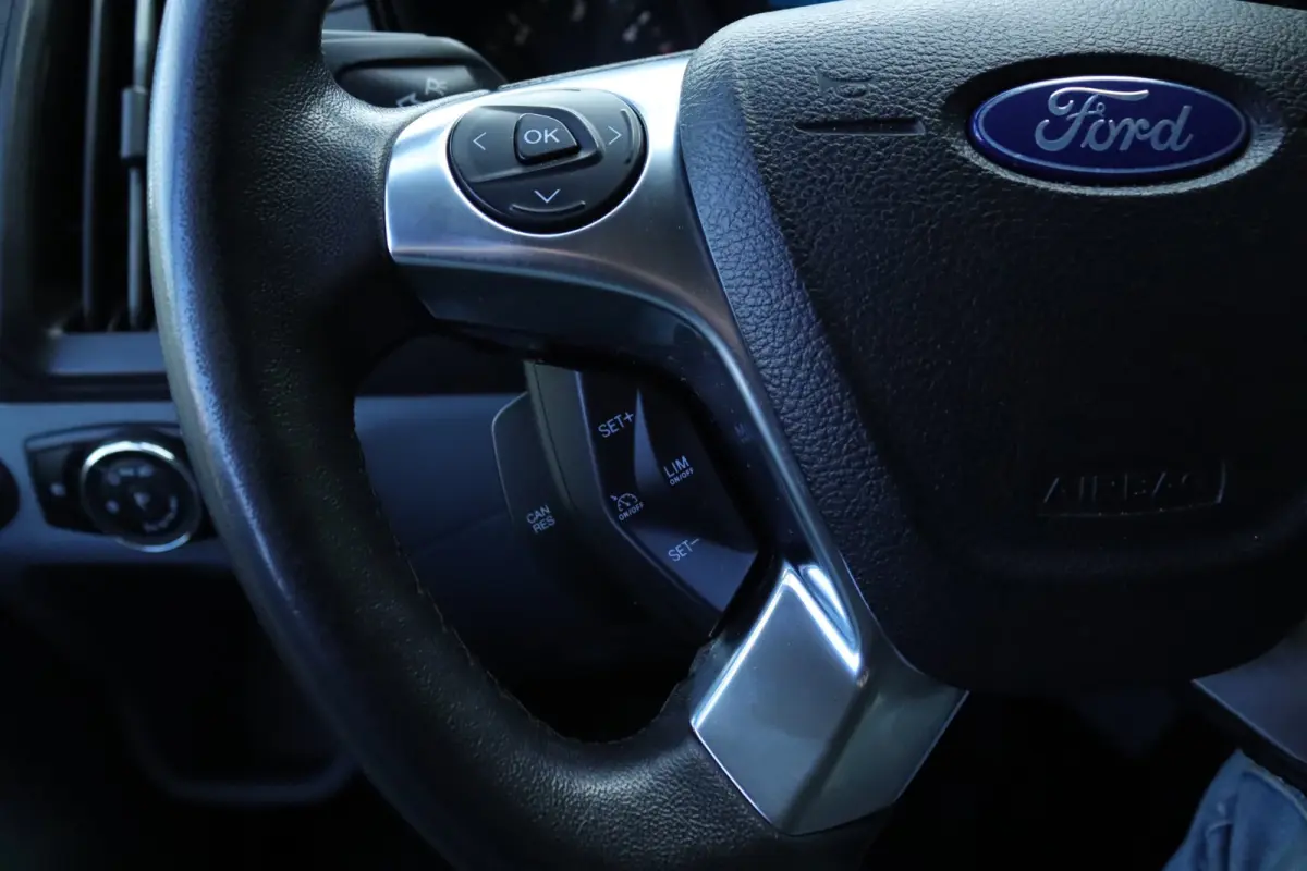 350 2.0 TDCI L4H1 Ambiente