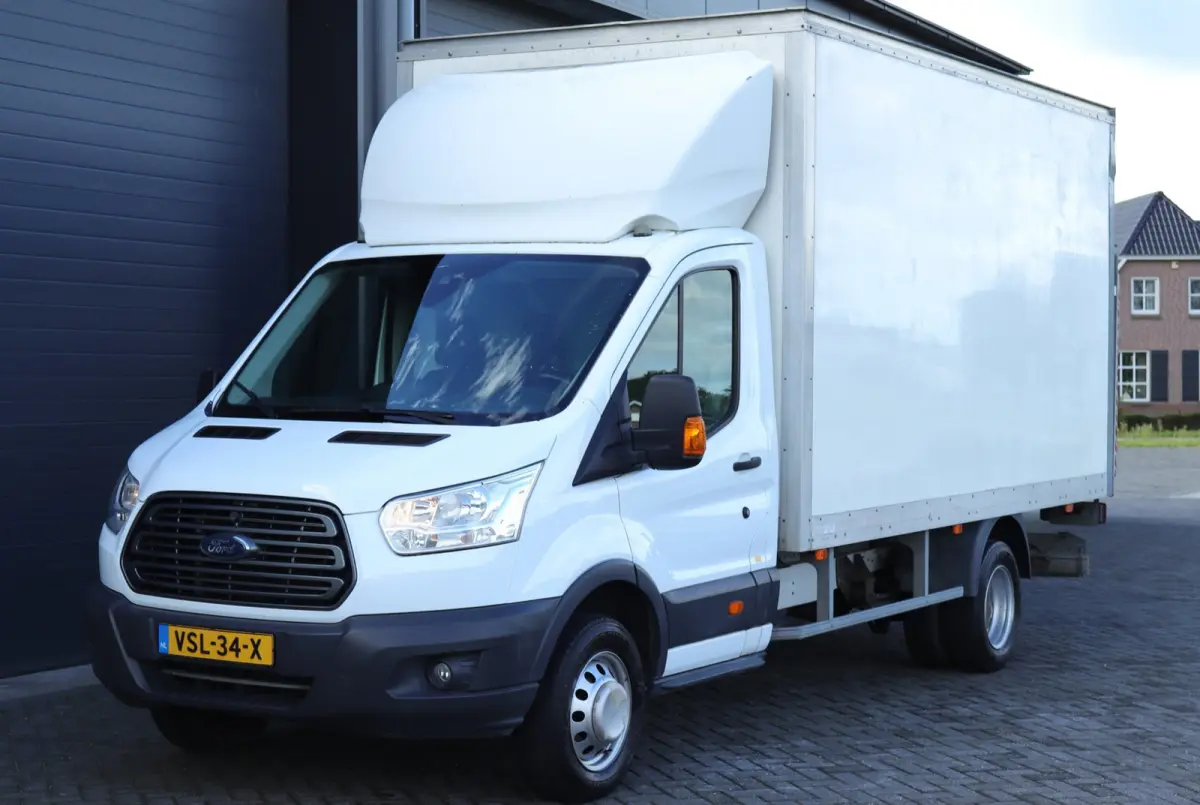 350 2.0 TDCI L4H1 Ambiente