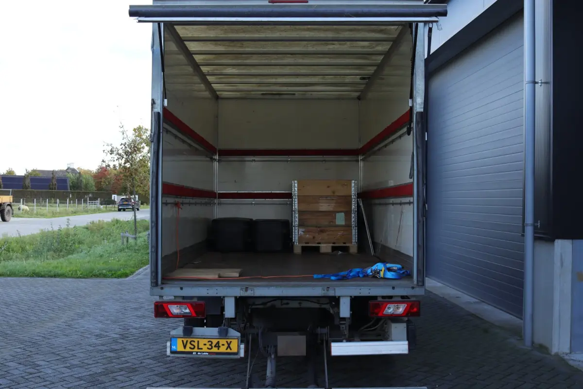 350 2.0 TDCI L4H1 Ambiente