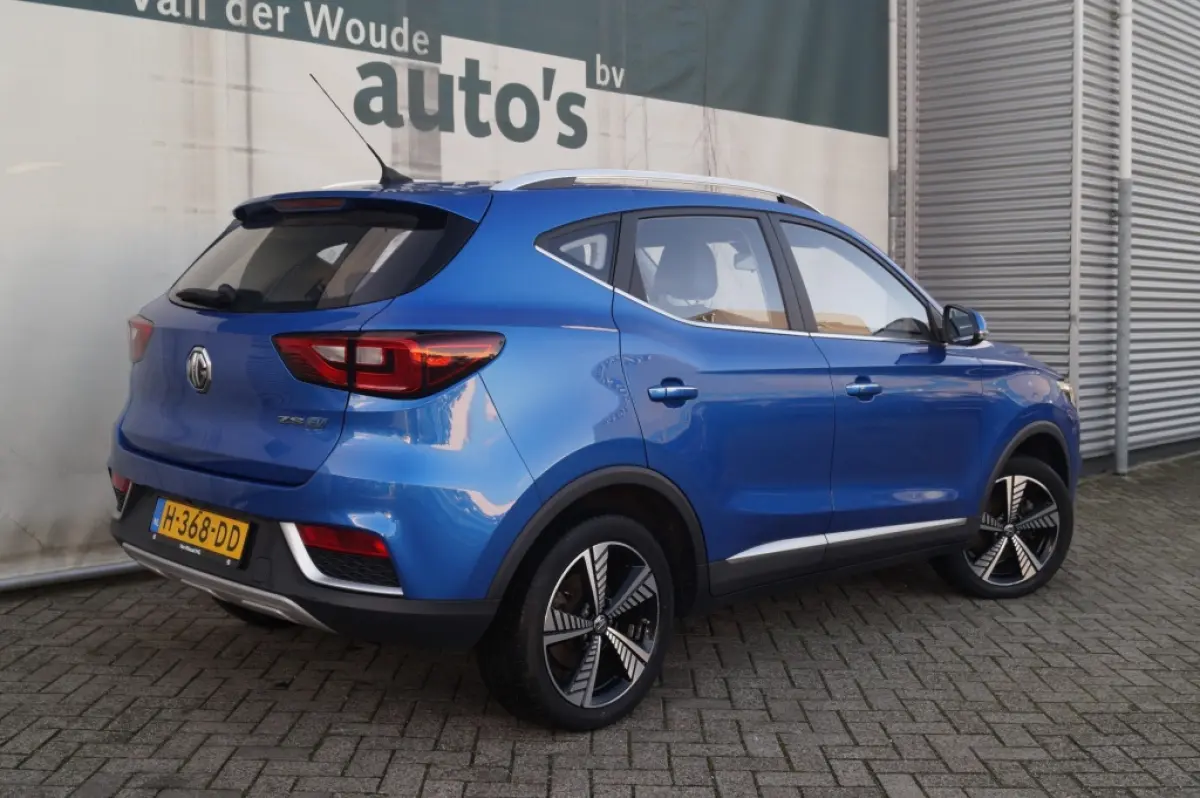 Luxury 45 kWh -SOH89%-PANO-LEER-NAVI-