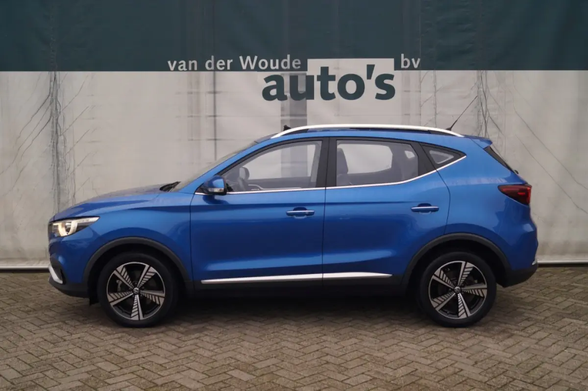 Luxury 45 kWh -SOH89%-PANO-LEER-NAVI-