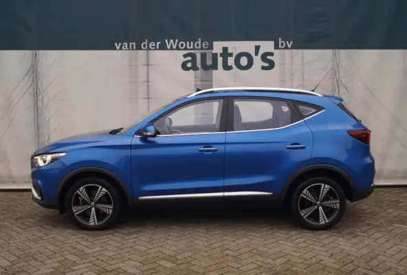 Luxury 45 kWh -SOH89%-PANO-LEER-NAVI-