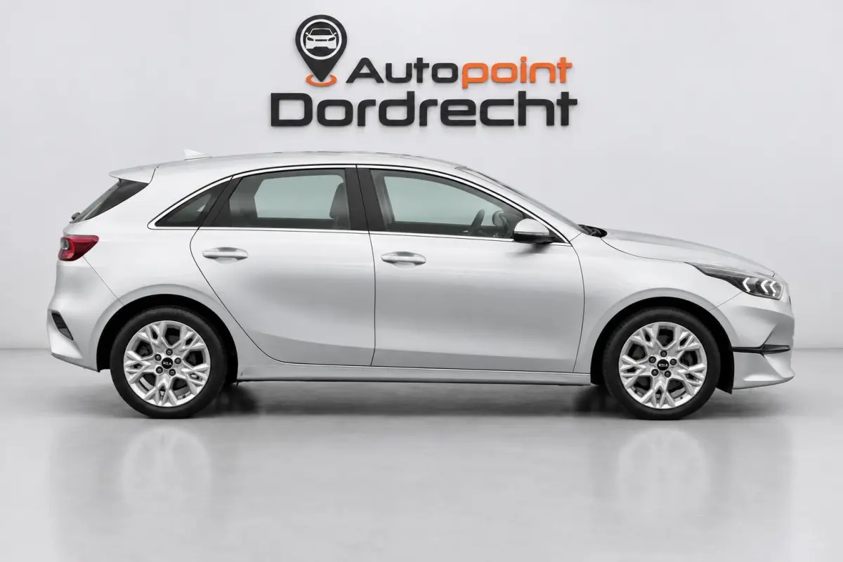 1.0 T-GDi MHEV DynamicLine 1 EIGENAAR DEALER OND