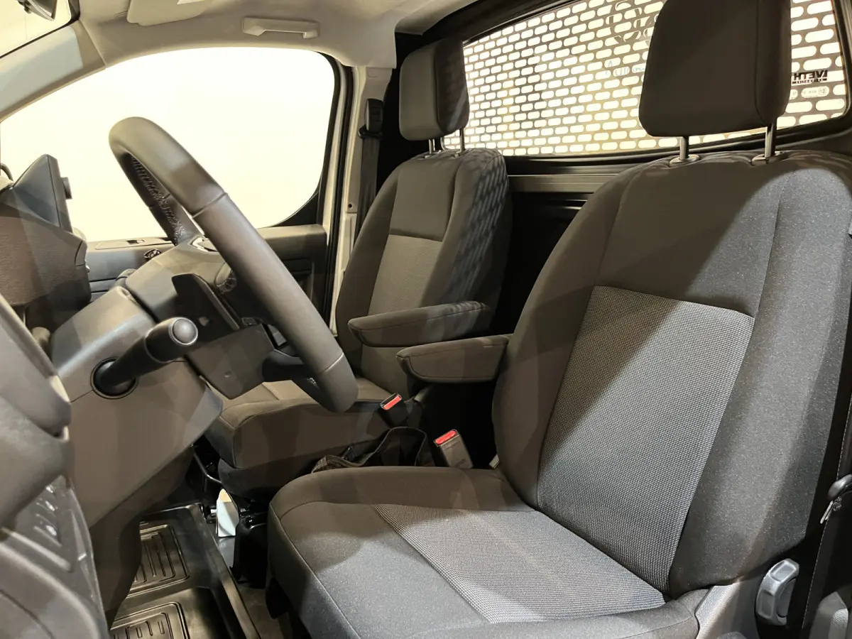 Kipper 50 kWh / Tipper / 100% Elektrisch / Airco / Cruise Control / PDC / NIEUW !!