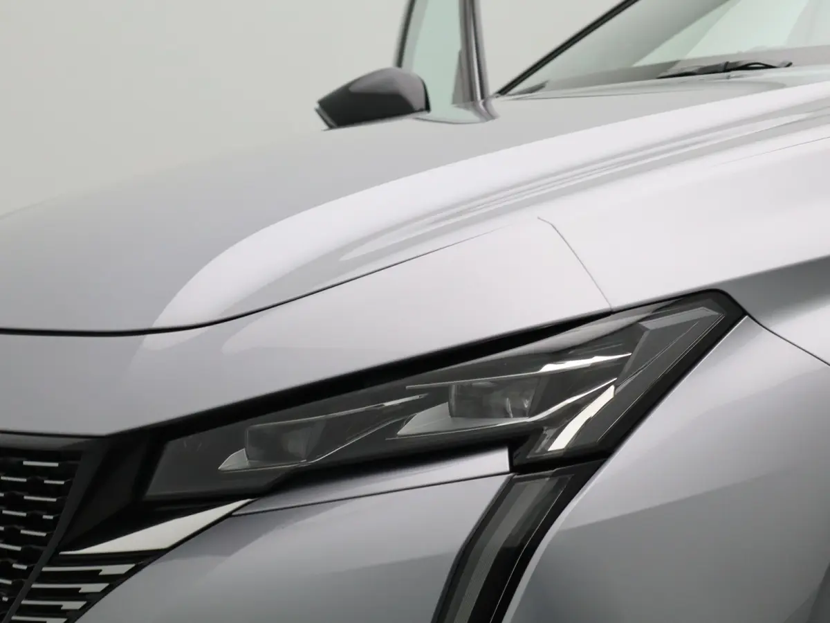 1.2 Hybrid 136 e-DCS6 GT Carplay | Panoramadak | Premium Audio | Camera 360* | PDC V+A | Dodehoekbewaking | Elekt. Kofferklep | Navigatie | Climate Control | Draadloze Telefoonlader
