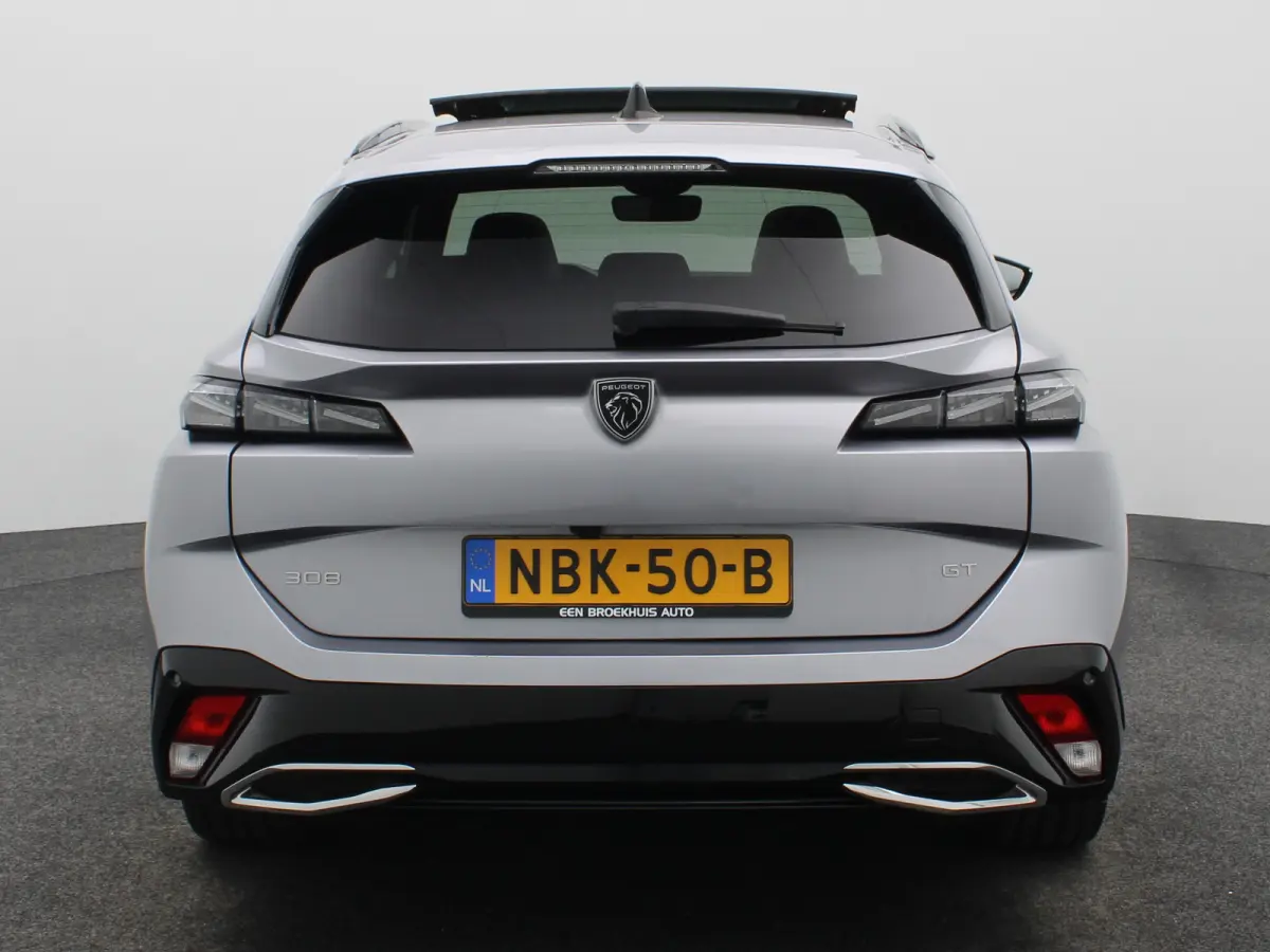 1.2 Hybrid 136 e-DCS6 GT Carplay | Panoramadak | Premium Audio | Camera 360* | PDC V+A | Dodehoekbewaking | Elekt. Kofferklep | Navigatie | Climate Control | Draadloze Telefoonlader