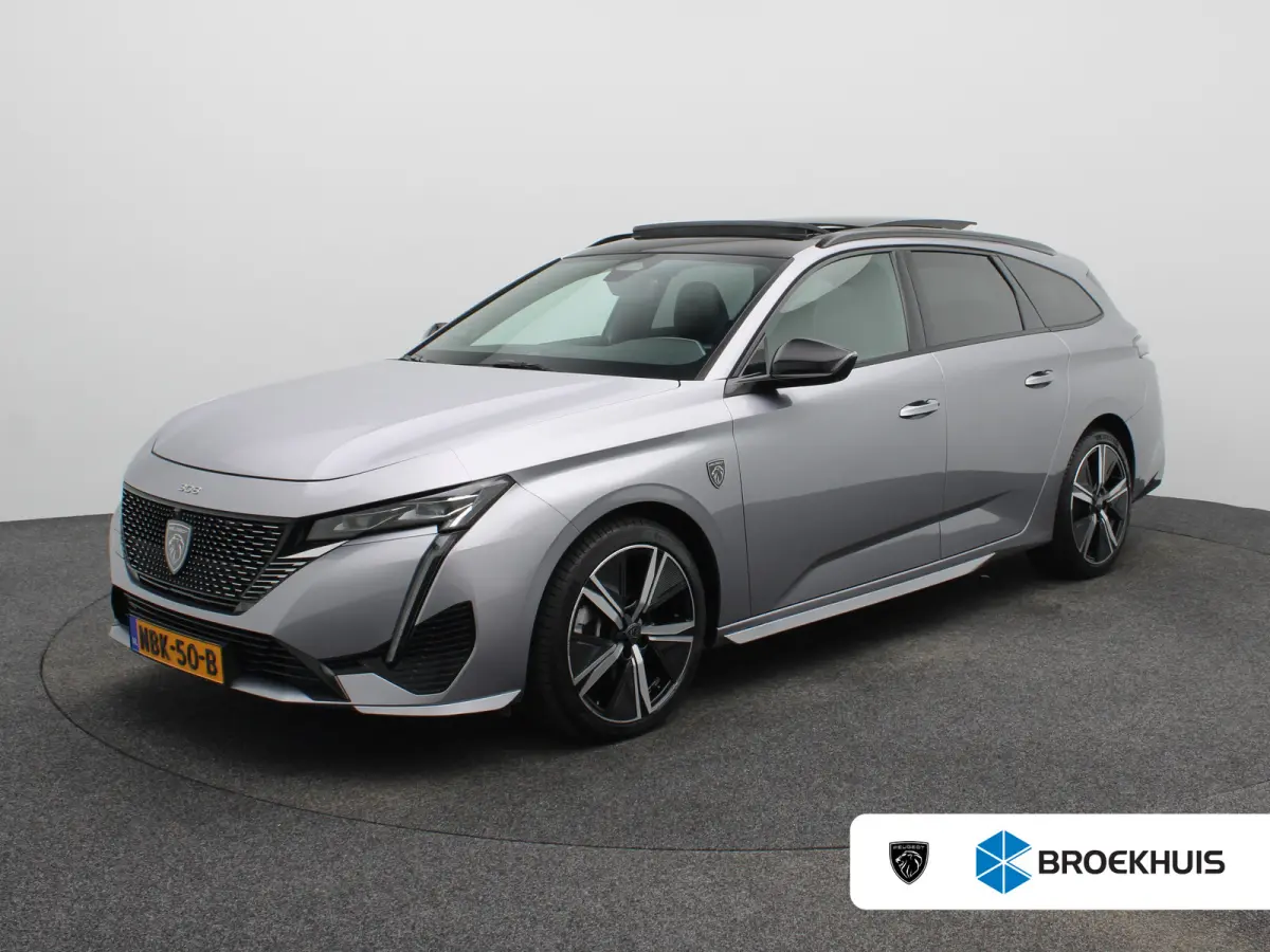 1.2 Hybrid 136 e-DCS6 GT Carplay | Panoramadak | Premium Audio | Camera 360* | PDC V+A | Dodehoekbewaking | Elekt. Kofferklep | Navigatie | Climate Control | Draadloze Telefoonlader