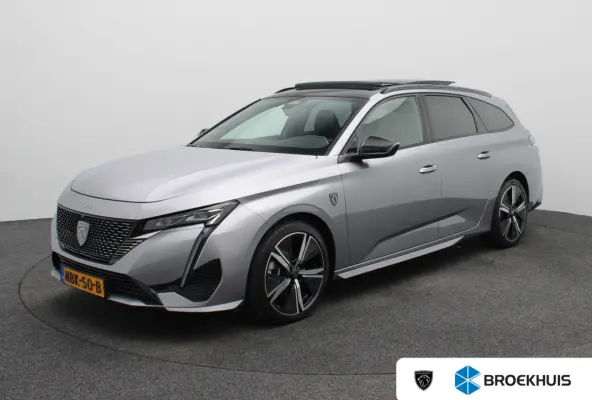 1.2 Hybrid 136 e-DCS6 GT Carplay | Panoramadak | Premium Audio | Camera 360* | PDC V+A | Dodehoekbewaking | Elekt. Kofferklep | Navigatie | Climate Control | Draadloze Telefoonlader