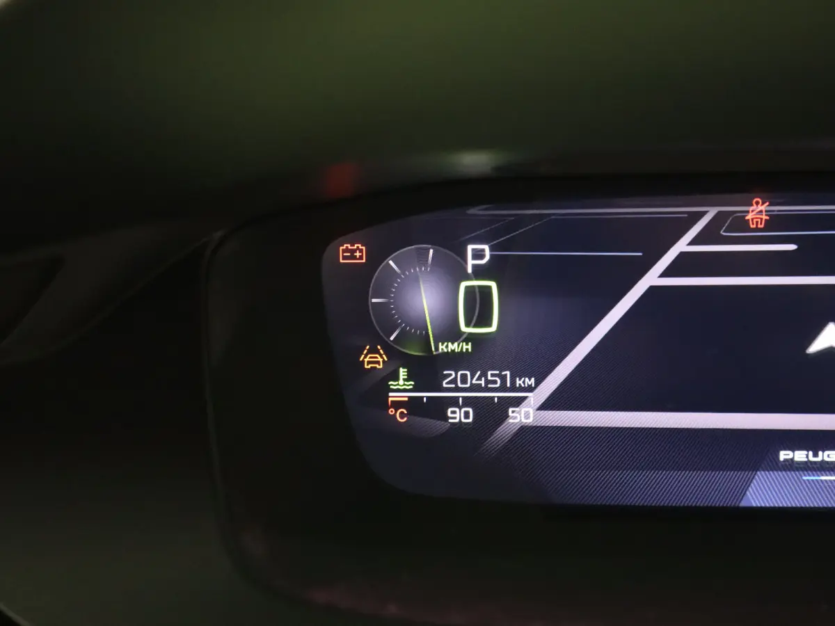 1.2 Hybrid 136 e-DCS6 GT Carplay | Panoramadak | Premium Audio | Camera 360* | PDC V+A | Dodehoekbewaking | Elekt. Kofferklep | Navigatie | Climate Control | Draadloze Telefoonlader