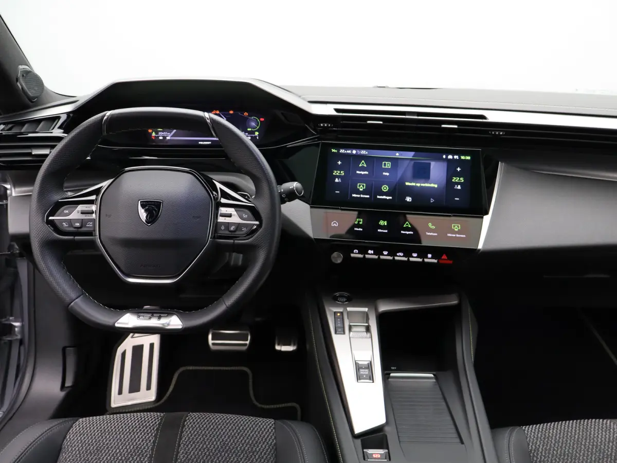 1.2 Hybrid 136 e-DCS6 GT Carplay | Panoramadak | Premium Audio | Camera 360* | PDC V+A | Dodehoekbewaking | Elekt. Kofferklep | Navigatie | Climate Control | Draadloze Telefoonlader