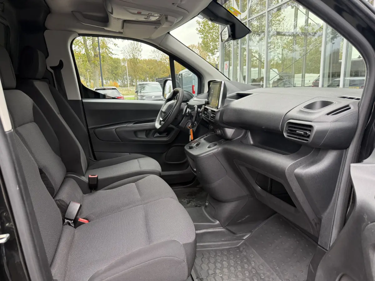1.5 BlueHDI Premium | Trekhaak | Navi | Carplay | Camera | Cruisec.