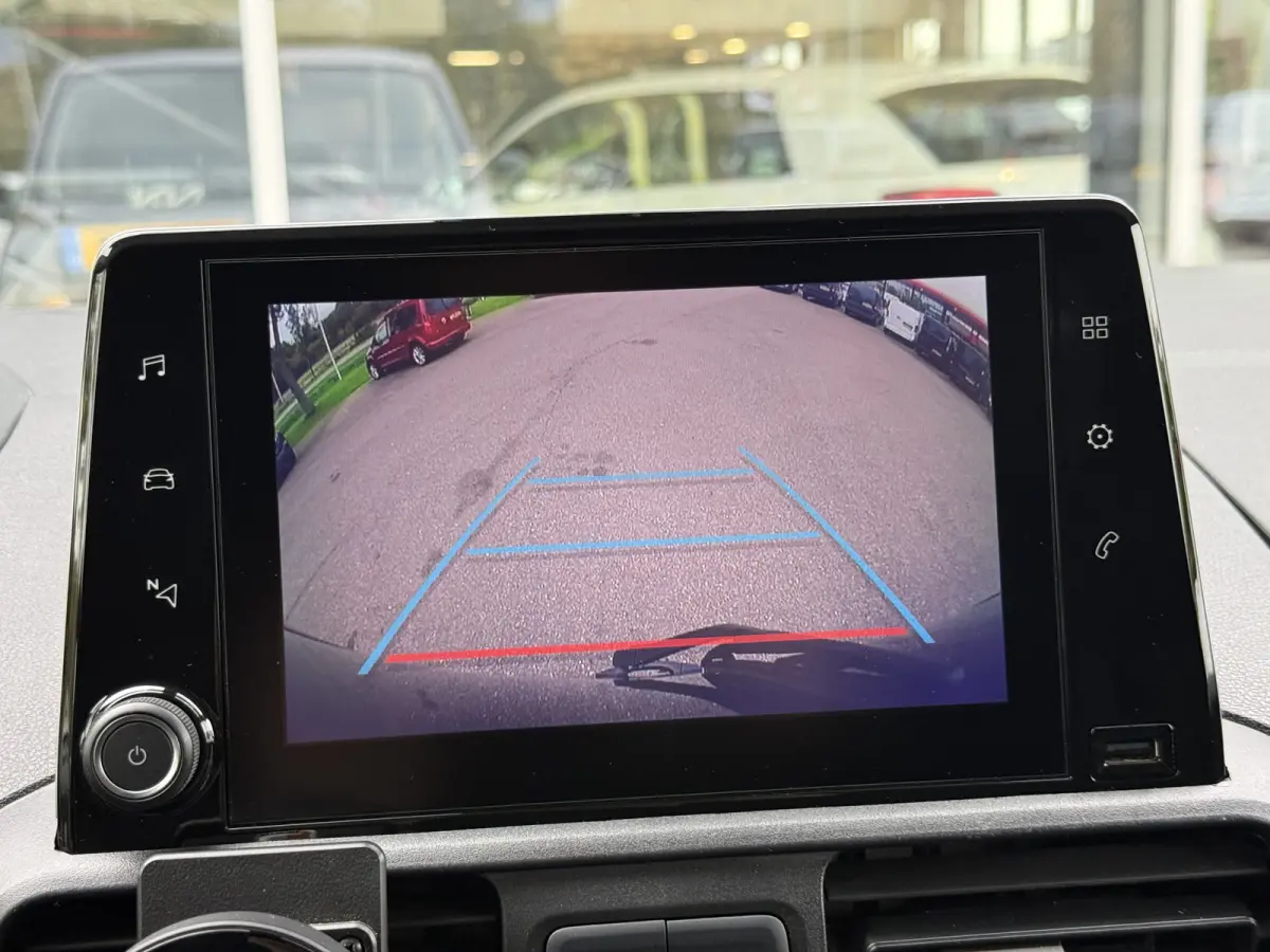 1.5 BlueHDI Premium | Trekhaak | Navi | Carplay | Camera | Cruisec.