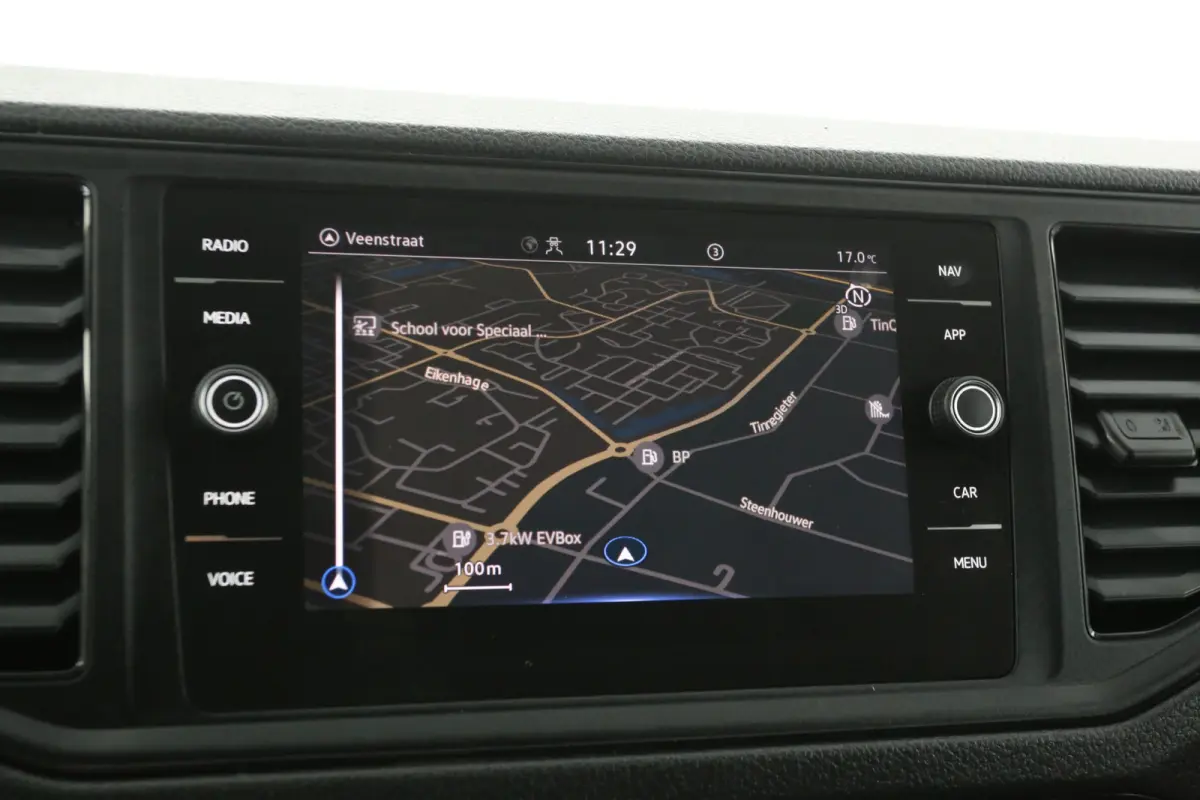 2.0 TDI 140PK L3H2 | Clima | Camera | Carplay | 3 Zits |  Navi | Parkeersens.