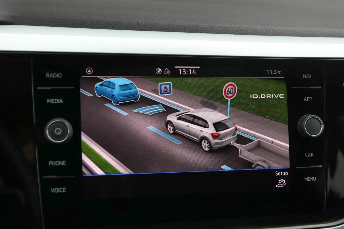 1.0 TSI 95pk DSG Life Edition | Trekhaak | Navigatie | Clima | Stoelverwarming | Achteruitrijcamera | App Connect