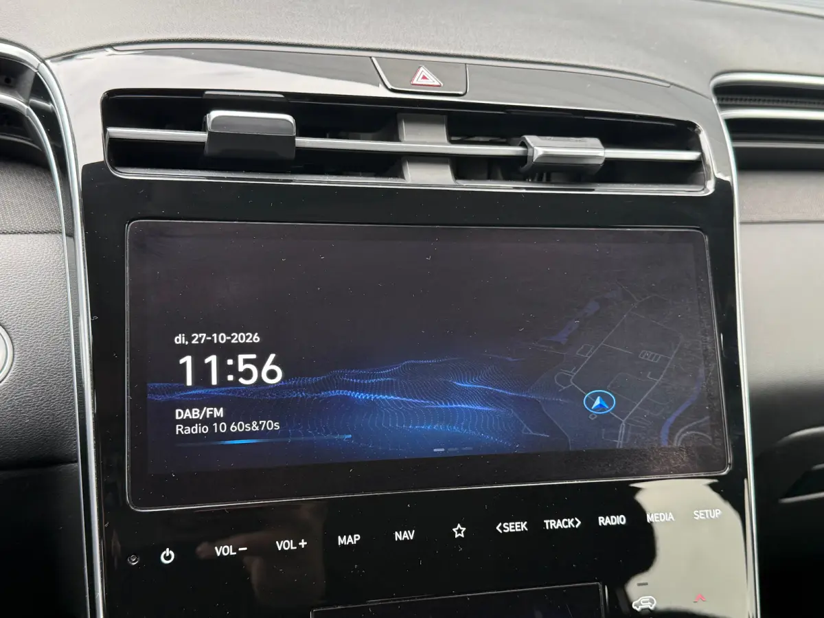 1.6 T-GDI MHEV Comfort Smart / Navigatiesysteem / Achteruitrijcamera / Apple CarPlay & Android Auto / Digitaal instrumentenpaneel / Cruise control / Climate control / Parkeersensoren voor en