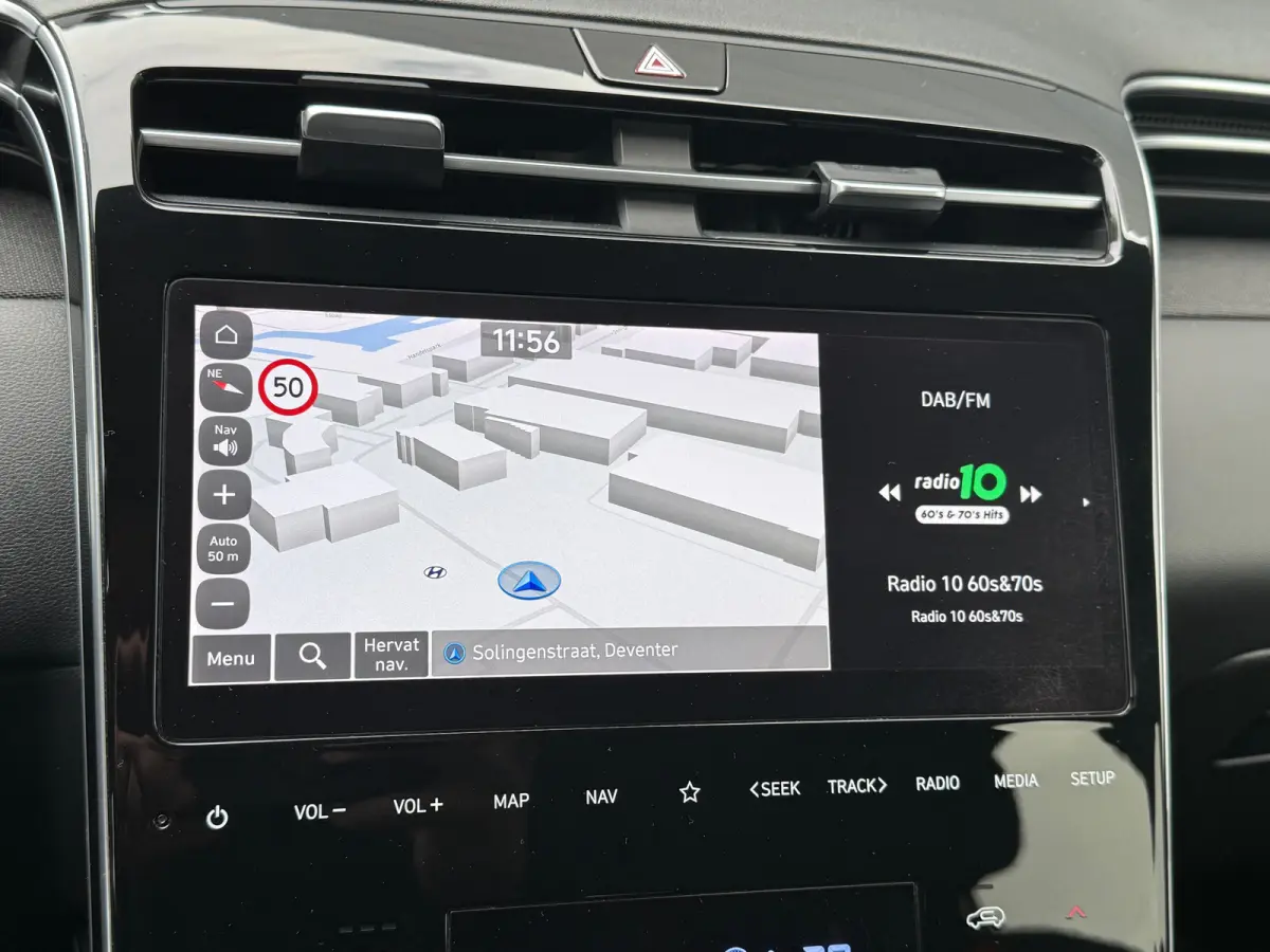 1.6 T-GDI MHEV Comfort Smart / Navigatiesysteem / Achteruitrijcamera / Apple CarPlay & Android Auto / Digitaal instrumentenpaneel / Cruise control / Climate control / Parkeersensoren voor en