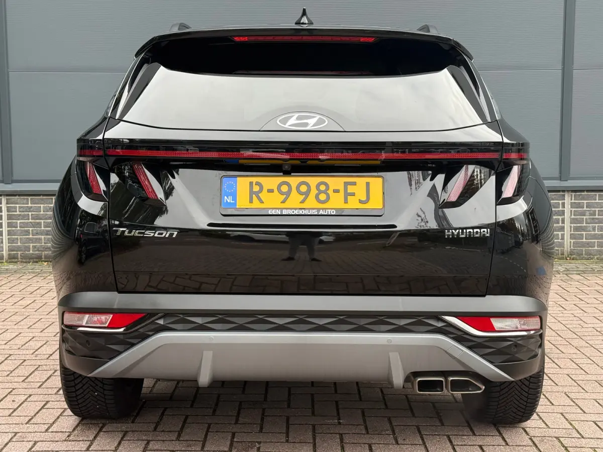 1.6 T-GDI MHEV Comfort Smart / Navigatiesysteem / Achteruitrijcamera / Apple CarPlay & Android Auto / Digitaal instrumentenpaneel / Cruise control / Climate control / Parkeersensoren voor en