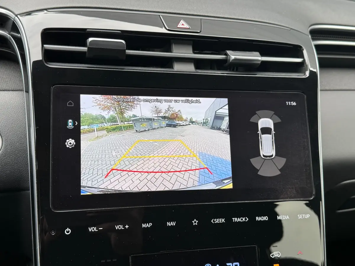1.6 T-GDI MHEV Comfort Smart / Navigatiesysteem / Achteruitrijcamera / Apple CarPlay & Android Auto / Digitaal instrumentenpaneel / Cruise control / Climate control / Parkeersensoren voor en